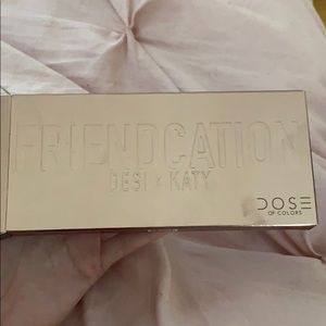 I’m selling this Dose of Colore pallet.